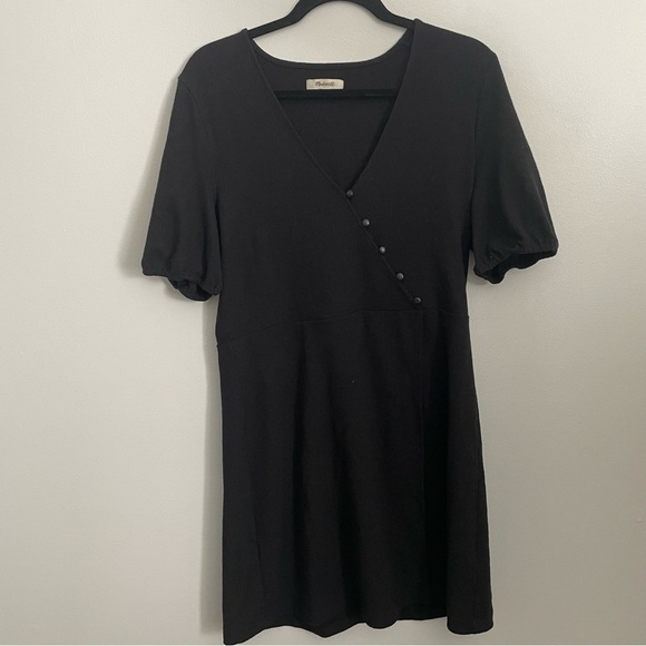 Madewell Cross-Front Button Dress - Picture 5 of 9